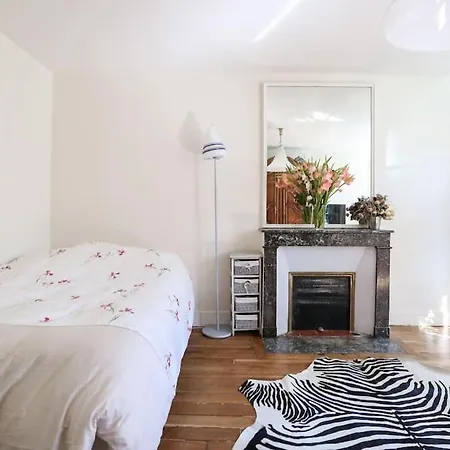 Apartment And Parisian Style - 3 Bedrooms