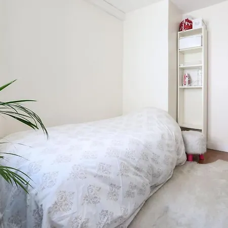 And Parisian Style - 3 Bedrooms * Paris